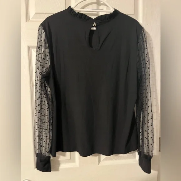 Elegant Black Top with Sheer Polka Dot Sleeves NWOT Size XXL - Picture 2 of 6
